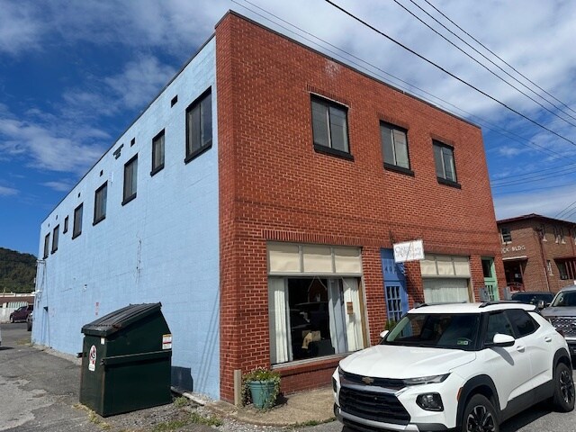 402 Church St, Summersville, WV à vendre - Photo de l’immeuble – Image 3 sur 26