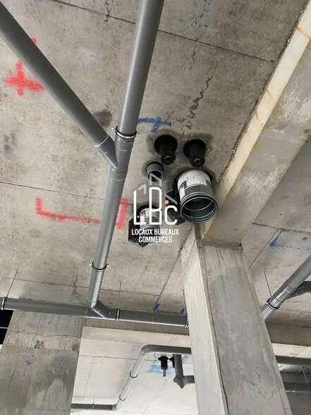 Boulevard Charles Gautier, Saint-Herblain à louer - Photo de l’immeuble – Image 2 sur 15