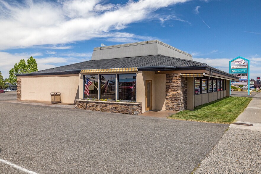 3200 W Clearwater Ave, Kennewick, WA à vendre - Photo de l’immeuble – Image 3 sur 18