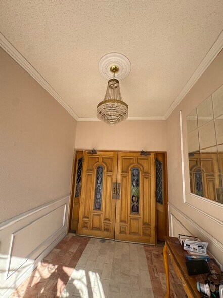 5824 Doniphan Dr, El Paso, TX à vendre - Photo intérieure – Image 3 sur 17