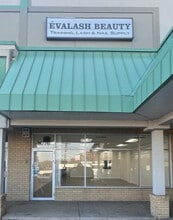 11760-11796 Parklawn Dr, Rockville, MD à louer Photo de l’immeuble– Image 1 sur 6