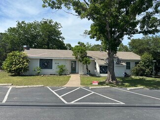 Plus de détails pour 516 Buchanan Dr, Burnet, TX - Bureau à louer