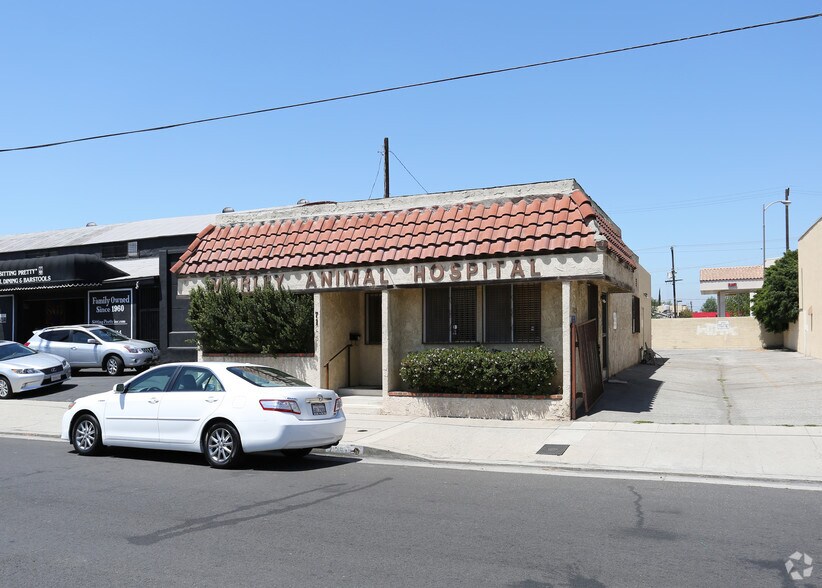 7125 Darby Ave, Reseda, CA à vendre - Photo de l’immeuble – Image 2 sur 8