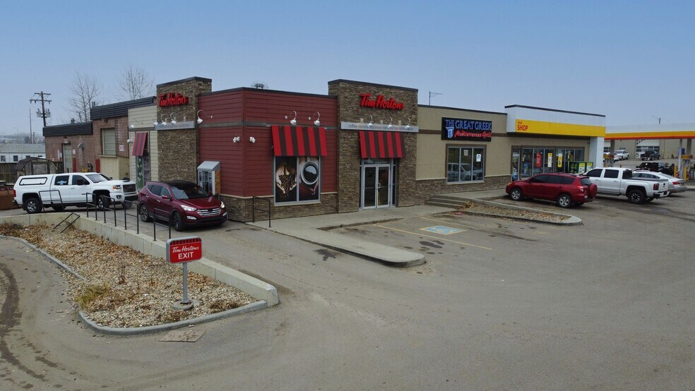 5733 50 Ave, Drayton Valley, AB à vendre - Photo de l’immeuble – Image 2 sur 3