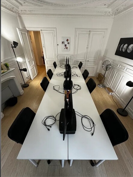 Bureau dans Paris à louer - Photo de l’immeuble – Image 1 sur 9