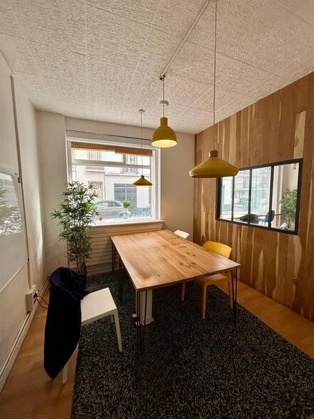 Local commercial dans Paris à louer - Photo intérieure – Image 3 sur 7