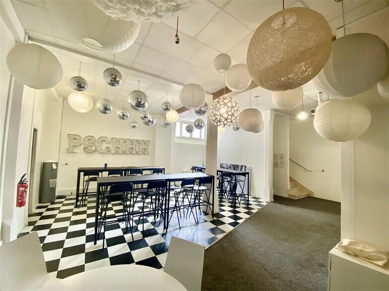Bureau dans Paris à louer - Photo de l’immeuble – Image 3 sur 8