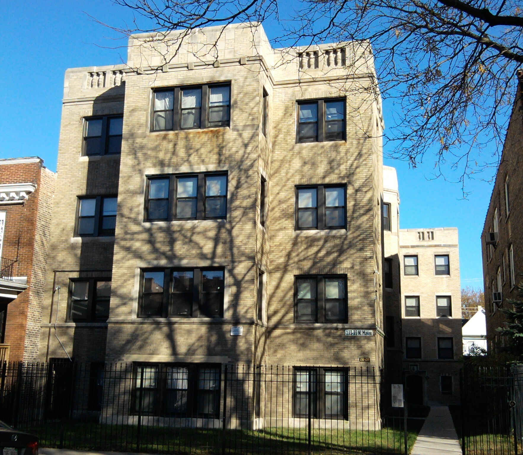 235 N Mason Ave, Chicago, IL à vendre Photo principale– Image 1 sur 19