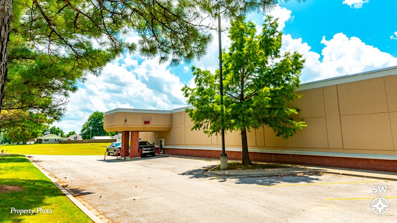 950 E Taft Ave, Sapulpa, OK à louer - Photo de l’immeuble – Image 3 sur 9