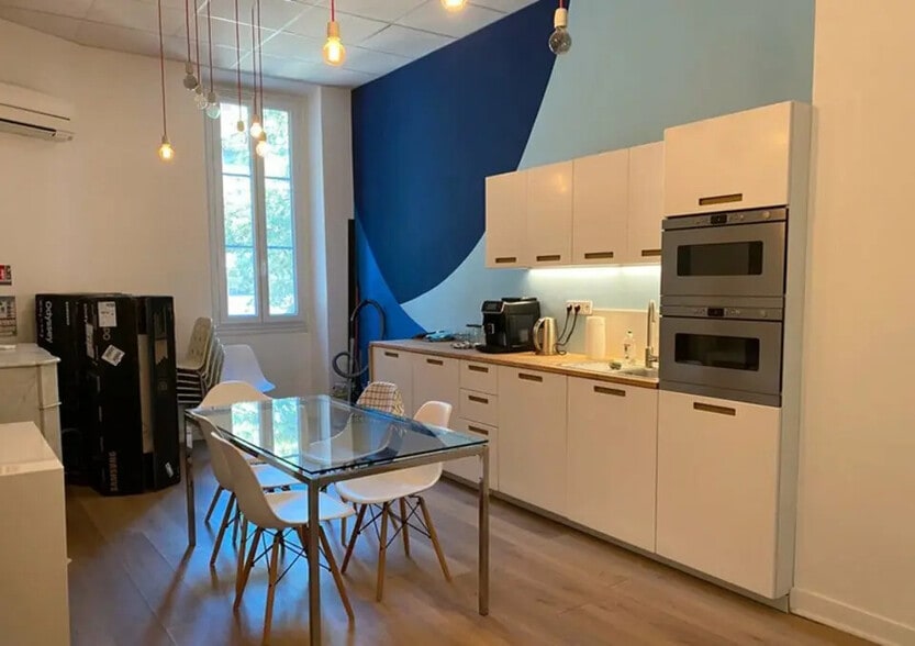 Bureau dans Paris à louer - Photo de l’immeuble – Image 3 sur 4