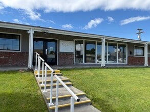 2417 W Kennewick Ave, Kennewick, WA à louer Photo intérieure– Image 2 sur 13