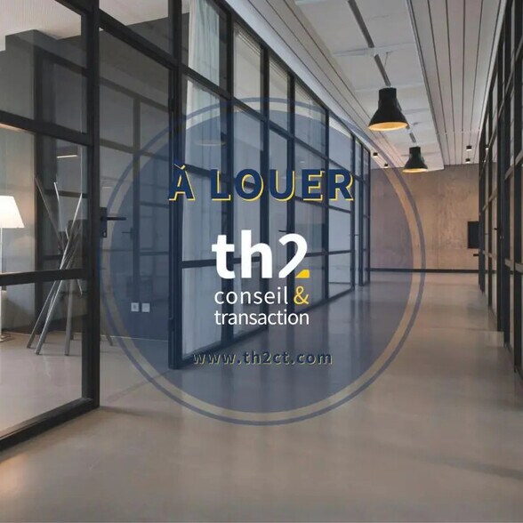 Bureau dans Saint-Lô à louer - Photo de l’immeuble – Image 1 sur 1