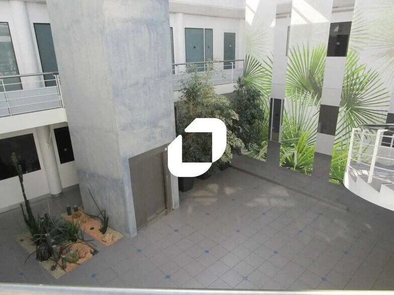 Bureau dans Mérignac à louer - Photo de l’immeuble – Image 3 sur 15