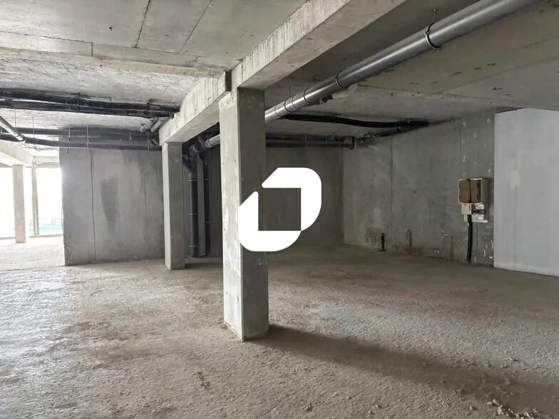 Bureau dans Bordeaux à louer - Photo de la construction – Image 3 sur 10