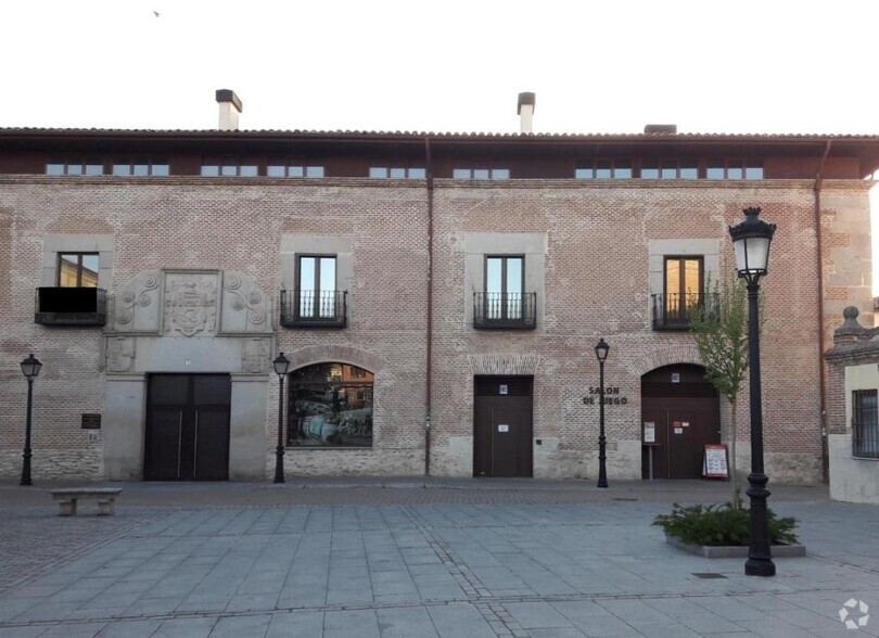 Immeuble residentiel dans Arévalo, Ávila à vendre - Photo intérieure – Image 1 sur 1