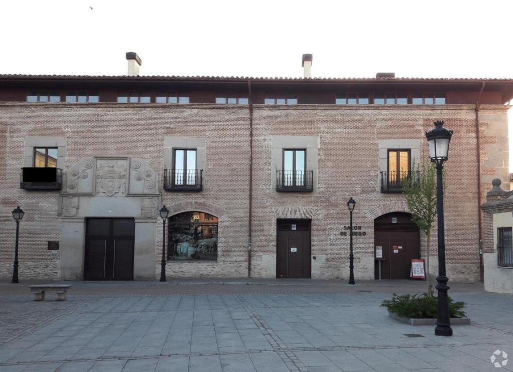 Immeuble residentiel dans Arévalo, Ávila à vendre Photo intérieure– Image 1 sur 2