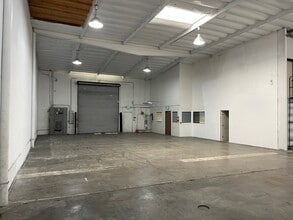 20700 Belshaw Ave, Carson, CA à louer Photo intérieure– Image 2 sur 7