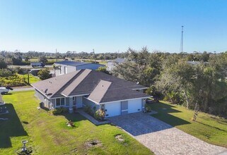 10141 & 10143 Amicola St, Port Charlotte, FL - VUE AÉRIENNE  vue de carte - Image1