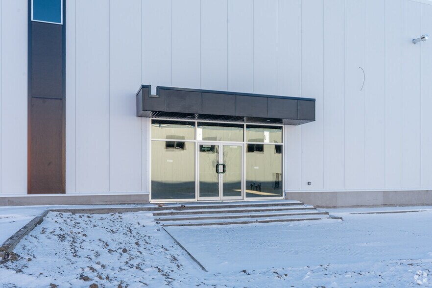 9055 Rue Des Cordiers, Lévis, QC à louer - Photo de l’immeuble – Image 3 sur 4