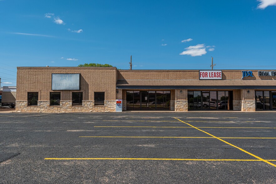 4718 S Loop 289, Lubbock, TX à louer - Photo de l’immeuble – Image 3 sur 24