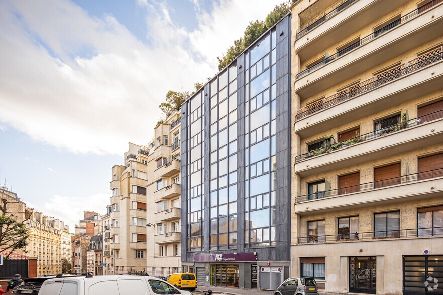 Rue Raffet, Paris à louer - Photo principale – Image 1 sur 5