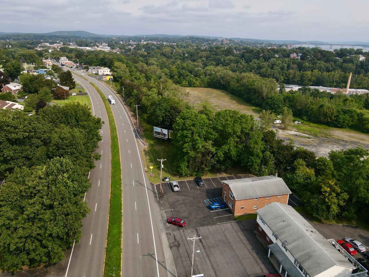 3212 US Route 9W, New Windsor Township, NY à louer Photo de l’immeuble– Image 1 sur 9