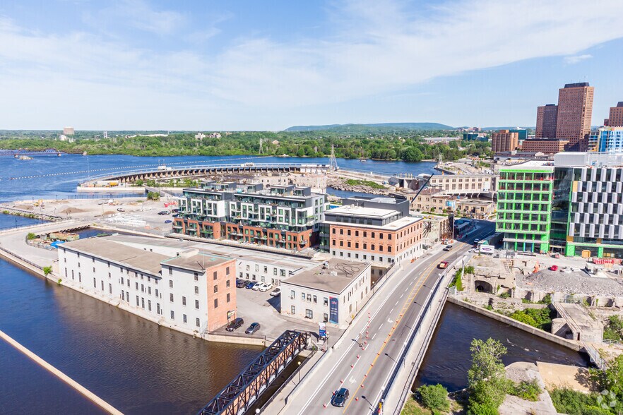 320 Miwate Pvt, Ottawa, ON à louer - Aérien – Image 2 sur 3