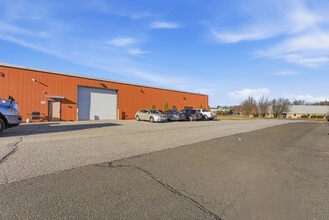 168 Industrial Dr, Northampton, MA à louer Photo intérieure– Image 2 sur 6