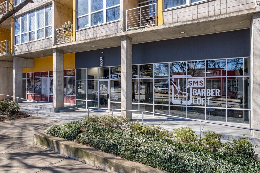 1016 Howell Mill Rd NW, Atlanta, GA à louer - Photo de l’immeuble – Image 2 sur 3