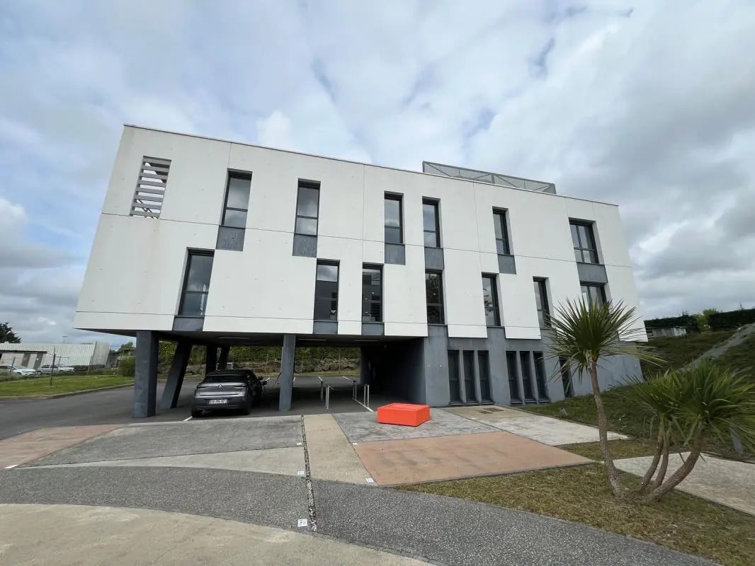 125 Rue Robert Schuman, Saint-Herblain à louer Photo de l’immeuble– Image 1 sur 12