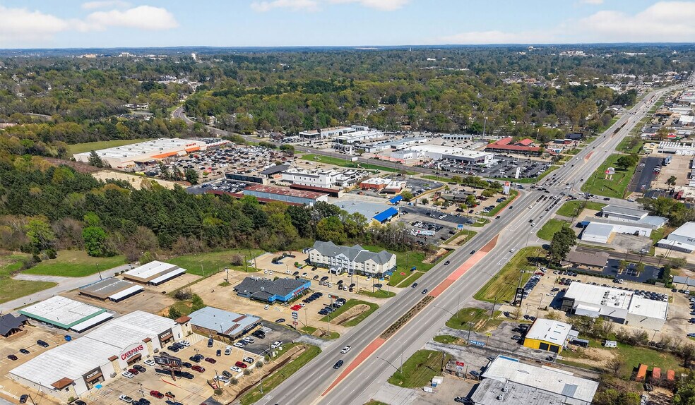 1945 W Southwest Loop 323, Tyler, TX à vendre - Photo de l’immeuble – Image 3 sur 40