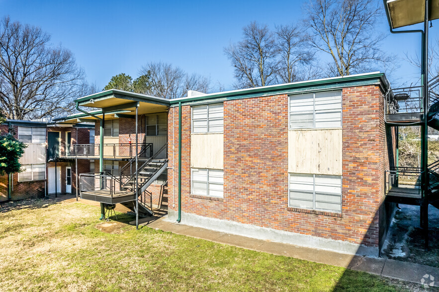 2227 Airways Blvd, Memphis, TN à vendre - Photo de l’immeuble – Image 2 sur 26
