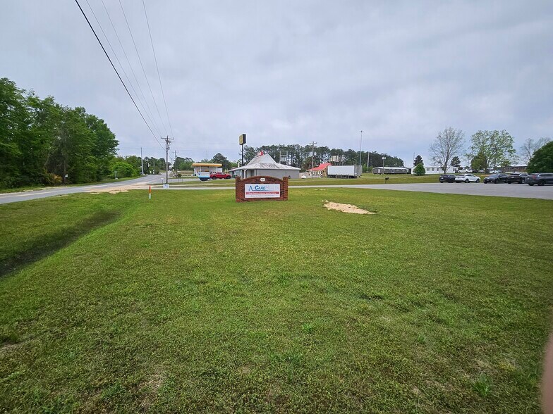 495 Saint Johns Rd, Bonifay, FL à vendre - Photo de l’immeuble – Image 3 sur 7
