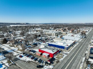 Plus de détails pour 1402 N Washington St, Junction City, KS - Local commercial à vendre
