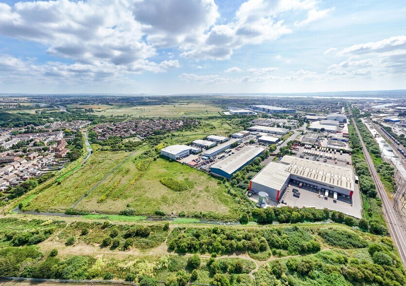 Thurrock Park Way, Tilbury à vendre - Photo de l’immeuble – Image 3 sur 3