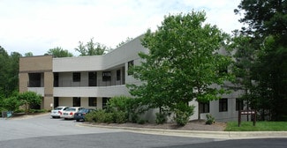 Plus de détails pour 312-326 Cloister Ct, Chapel Hill, NC - Bureau à vendre