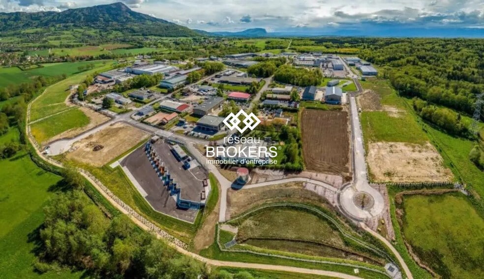 Terrain dans Bons-en-Chablais à vendre - Photo de l’immeuble – Image 1 sur 2