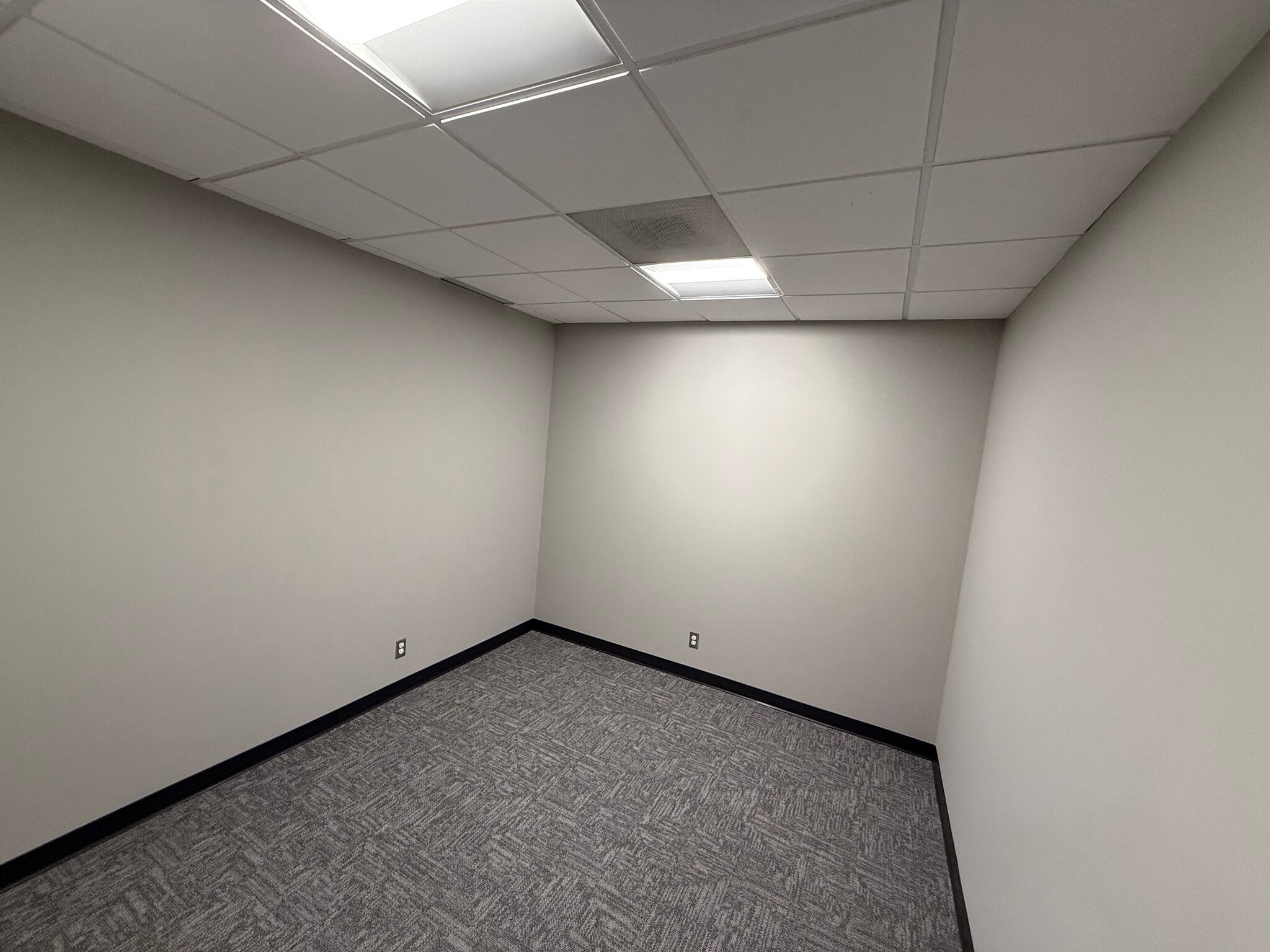 14110 N Dallas Pky, Dallas, TX à louer Photo intérieure– Image 1 sur 1