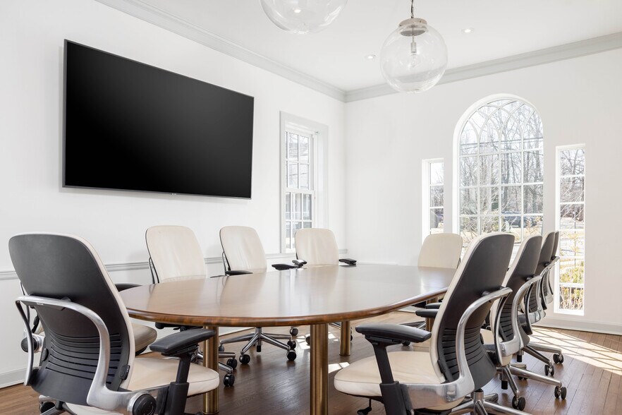 453 W Main St, Huntington, NY à louer - Photo intérieure – Image 2 sur 23