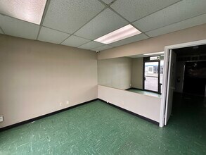 200 Valley Dr, Brisbane, CA à louer Photo intérieure– Image 2 sur 8