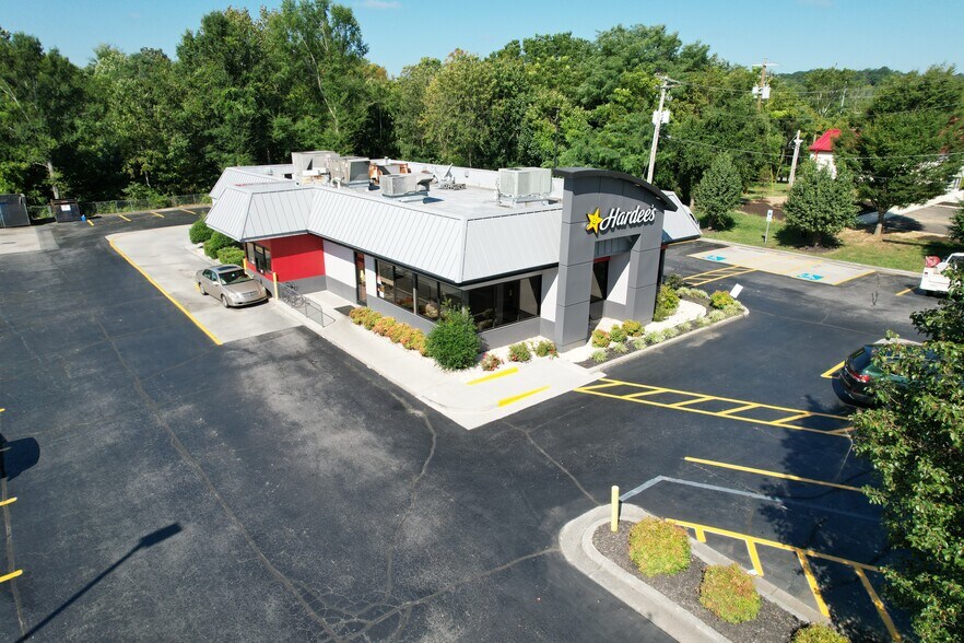 609 N Campbell Station Rd, Knoxville, TN à vendre - Photo de l’immeuble – Image 1 sur 16