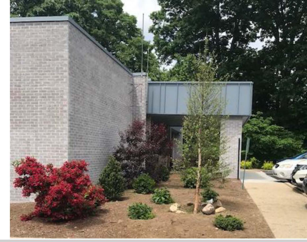 390 Toll Gate Rd, Warwick, RI à vendre Photo de l’immeuble– Image 1 sur 2