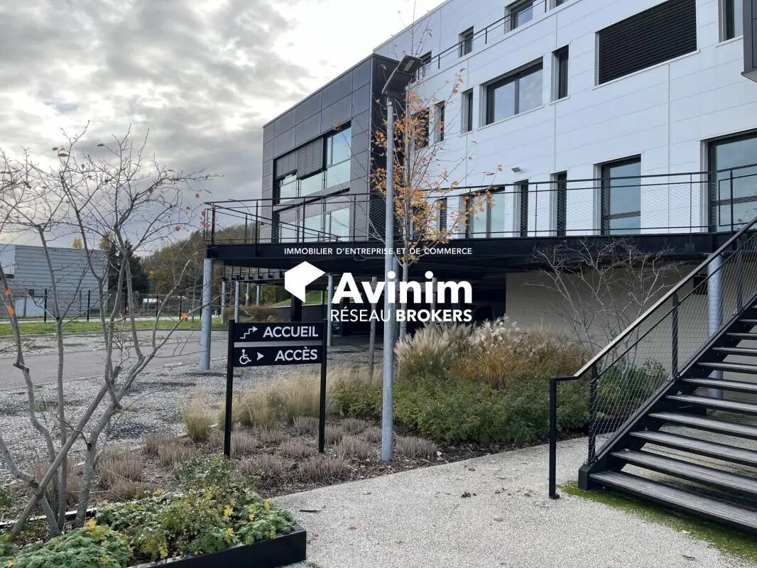 Bureau dans Chaponost à louer Photo de l’immeuble– Image 1 sur 7