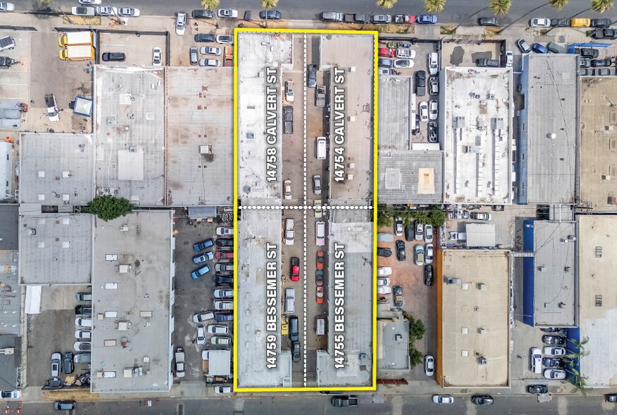 14759 Bessemer St, Van Nuys, CA à vendre - Photo de l’immeuble – Image 2 sur 14