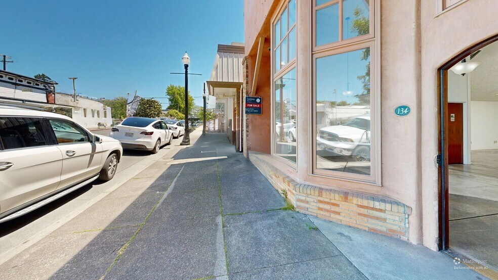 132-134 Matheson St, Healdsburg, CA à vendre - Photo de l’immeuble – Image 3 sur 21