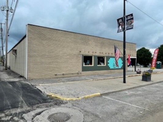 105 N Fayette St, Fayette, OH à vendre - Photo de l’immeuble – Image 3 sur 12