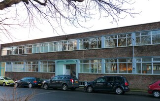 Plus de détails pour 1 Commercial Rd, Eastbourne - Bureau à louer