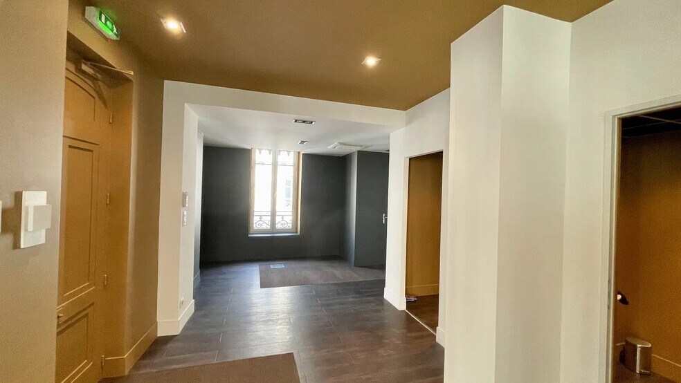 Bureau dans Lyon à louer - Photo intérieure – Image 3 sur 3