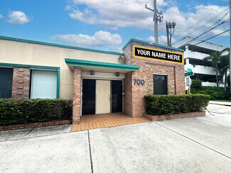 Plus de détails pour 700 N Olive Ave, West Palm Beach, FL - Bureau à vendre