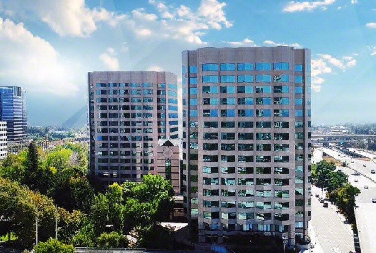 333 W San Carlos St, San Jose, CA à louer - Photo de l’immeuble – Image 2 sur 24